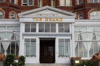 GrandHotel entrance