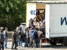 Calais Migrants
